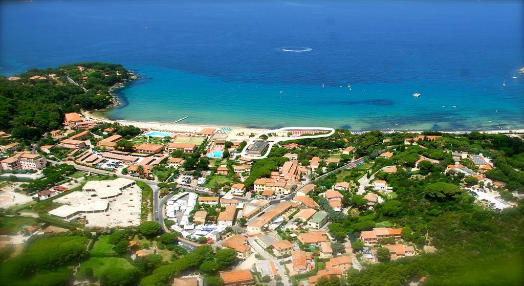 Delfino Hotel 3*