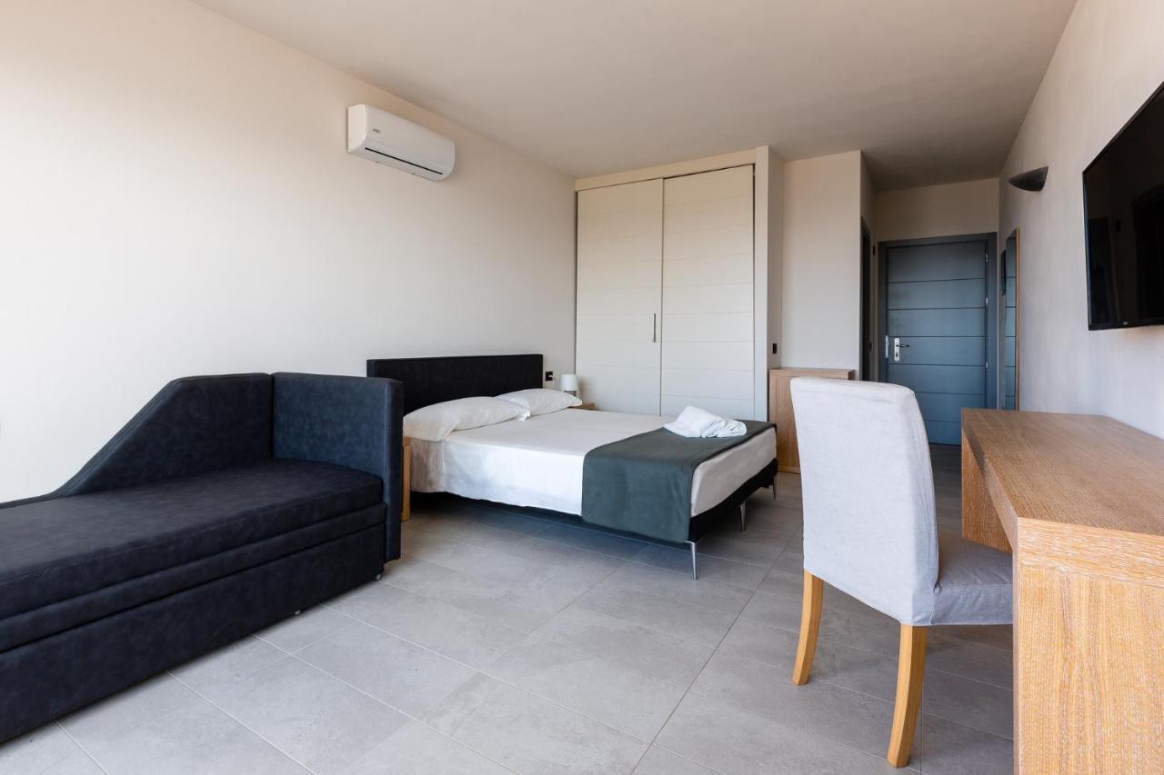 Delfino Hotel
